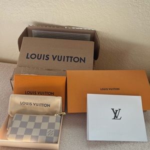 NWT! Louis Vuitton Key Pouch Key Pouch Coin Purse Damien Azure  Authentic!